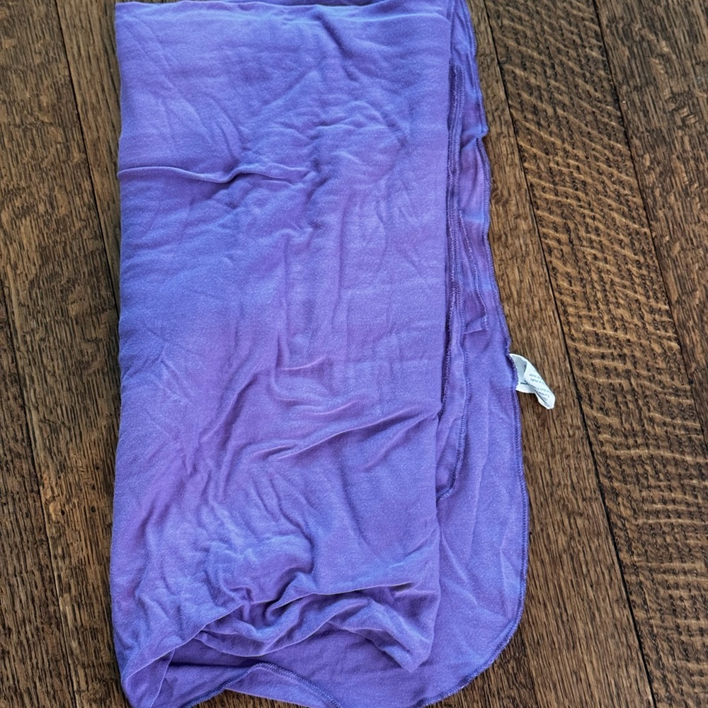 Kate Quinn single layer lenzing modal blanket